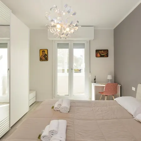 Maison Apartament *